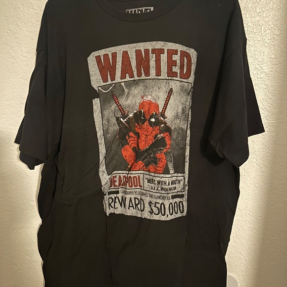 Marvel Deadpool Wanted T Shirt Size 2XL Black - Picture 2 of 4